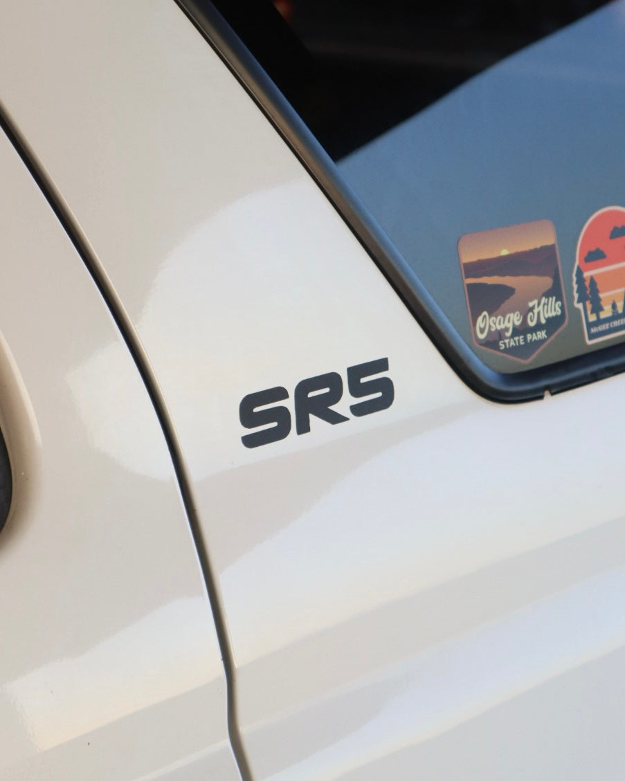 SR5 Sticker