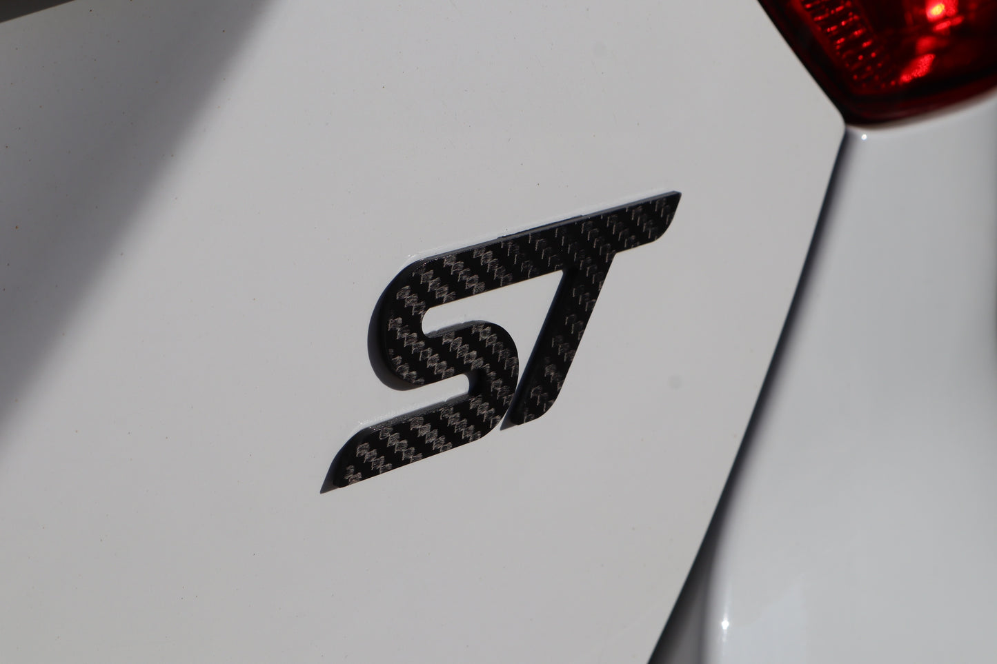 Carbon Fiber ST Rear Badge Replacement